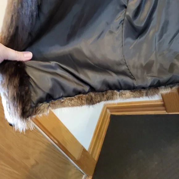 Vintage 80s full length Hooded Beaver fur coatsize large to XL
